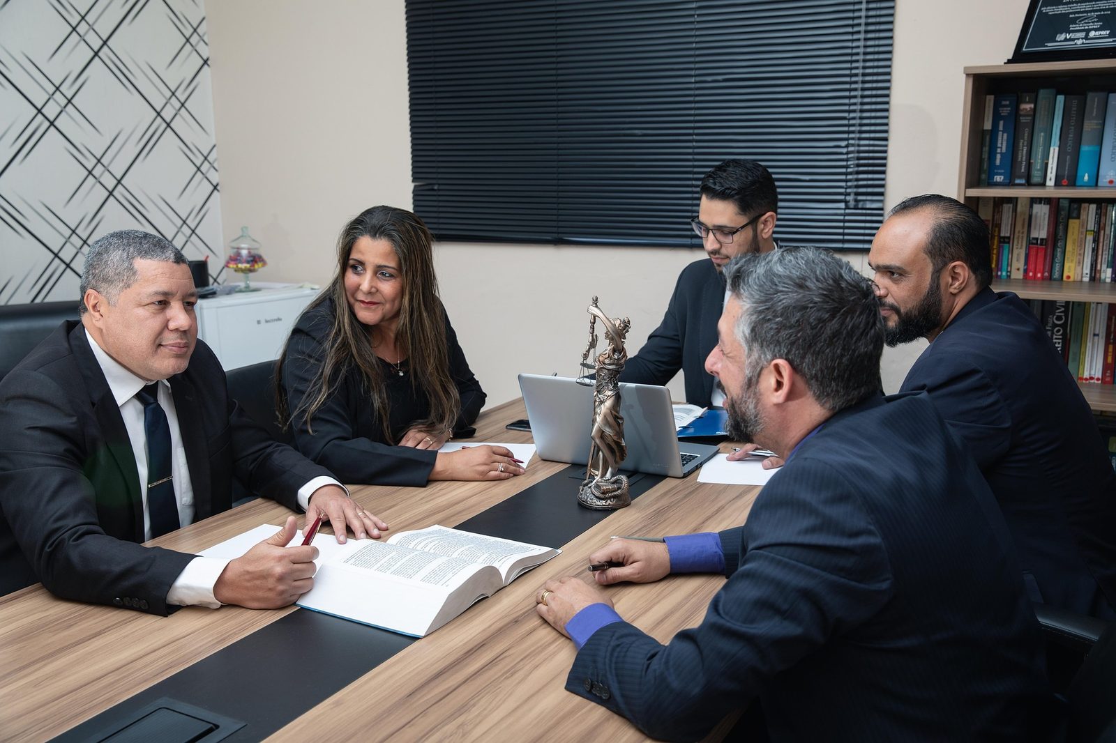 Consultancy team at work